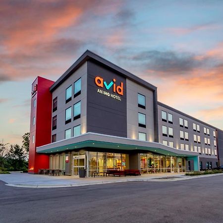 Avid Hotels Milwaukee West - Waukesha By Ihg Pewaukee Exteriör bild