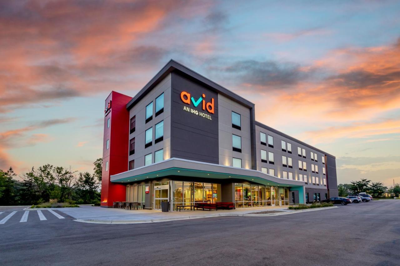 Avid Hotels Milwaukee West - Waukesha By Ihg Pewaukee Exteriör bild
